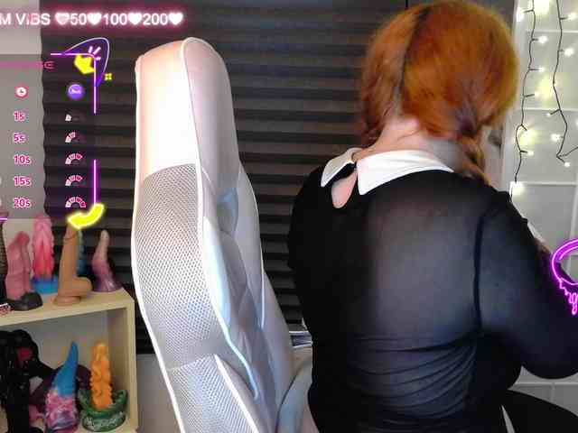 NicoleBunny24 webcam