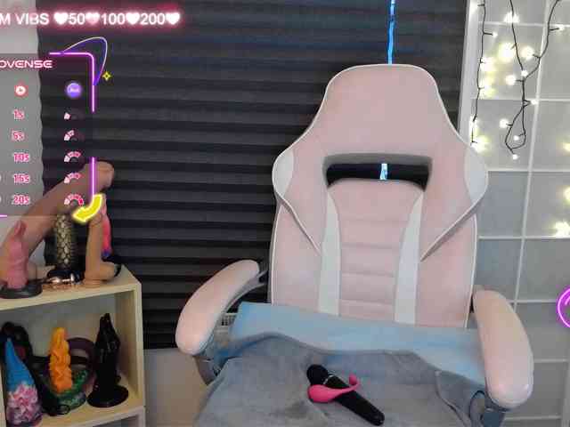 NicoleBunny24