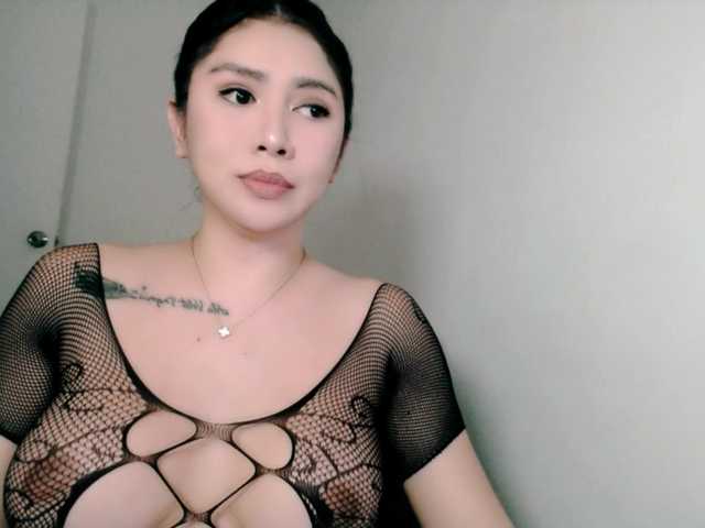 RiriStarr live webcam show