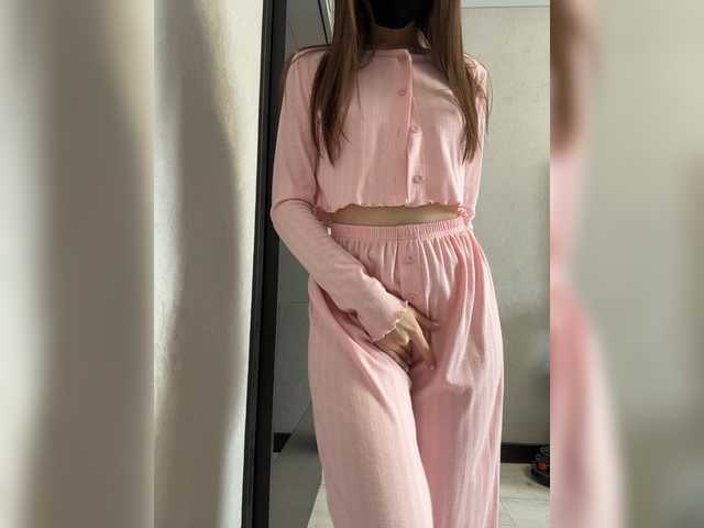 Belosnezhka's BongaCams show and profile