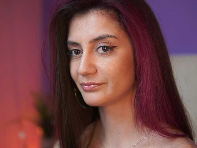 SabrinaHope's BongaCams show and profile