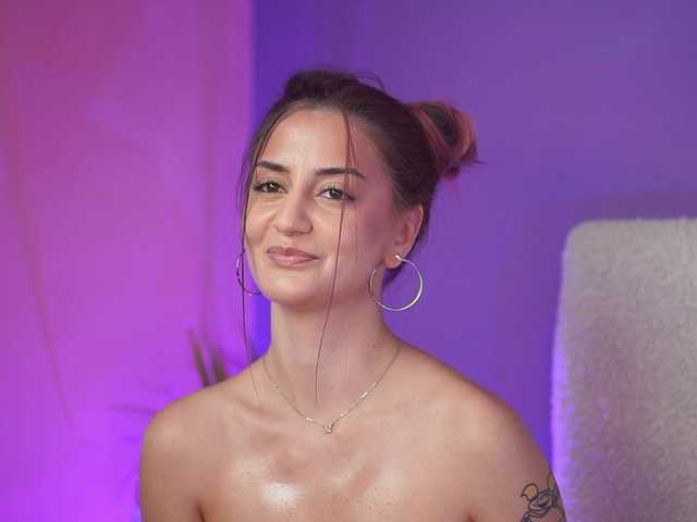 SabrinaHope live cam on BongaCams