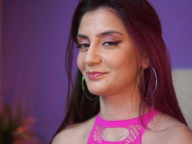 SabrinaHope's BongaCams show and profile