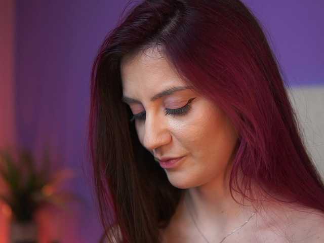 SabrinaHope's BongaCams show and profile