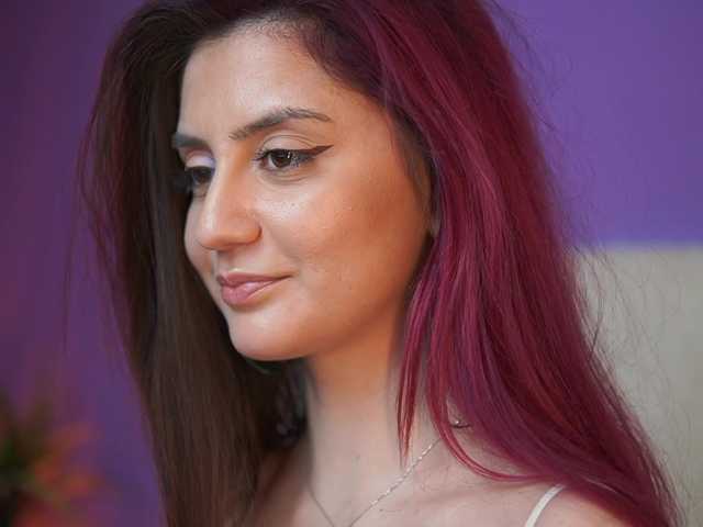 SabrinaHope's BongaCams show and profile