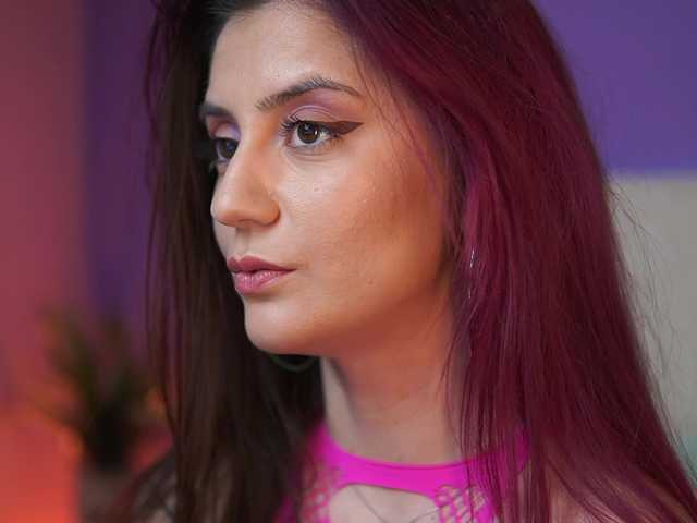 SabrinaHope's BongaCams show and profile