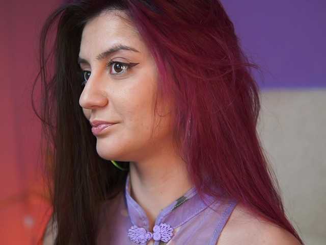 SabrinaHope's BongaCams show and profile