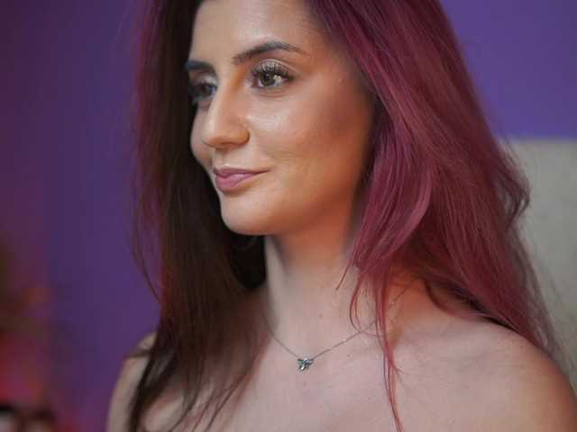 SabrinaHope live cam on BongaCams
