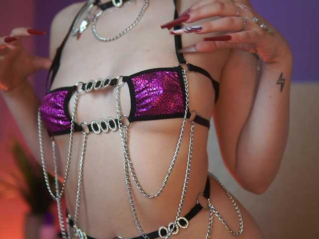 SabrinaHope live cam on BongaCams