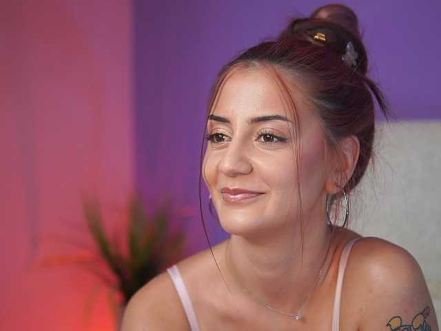 SabrinaHope live cam on BongaCams