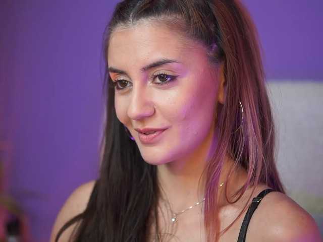 SabrinaHope, en directo ahora en BongaCams