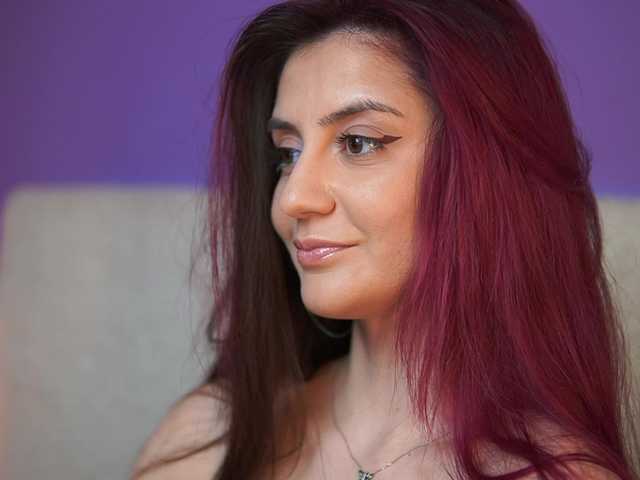 SabrinaHope's BongaCams show and profile