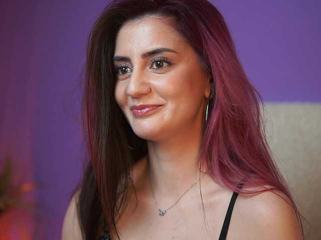 SabrinaHope live cam on BongaCams