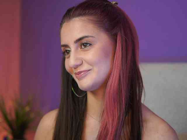 SabrinaHope webcam