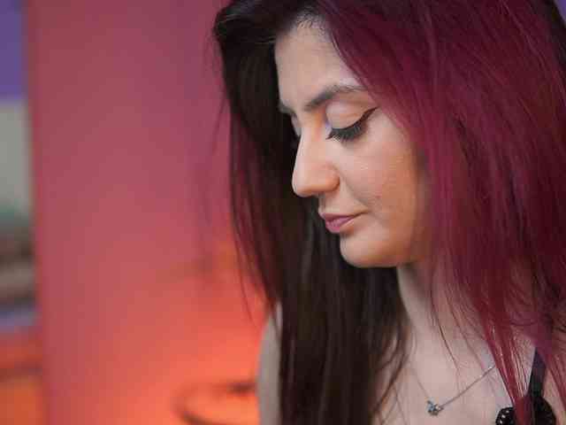 SabrinaHope Live Webcam on BongaCams