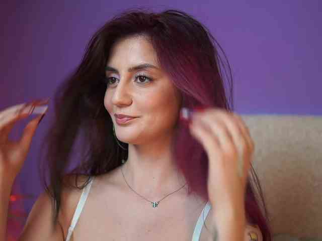 Model: SabrinaHope
