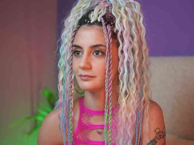 SabrinaHope webcam