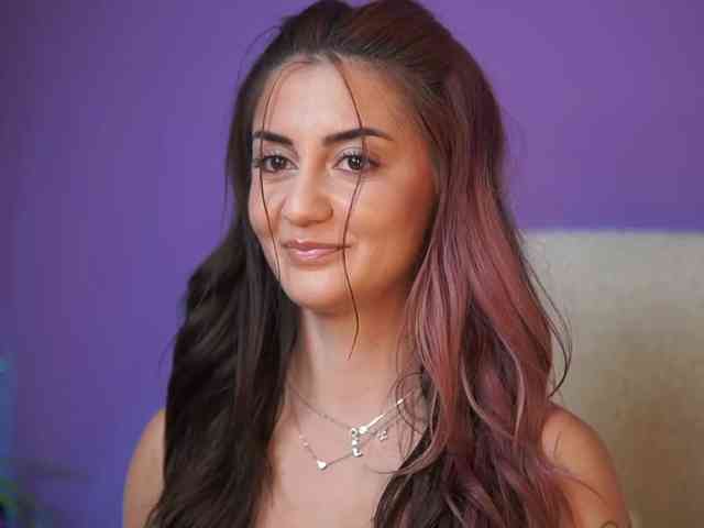 SabrinaHope webcam