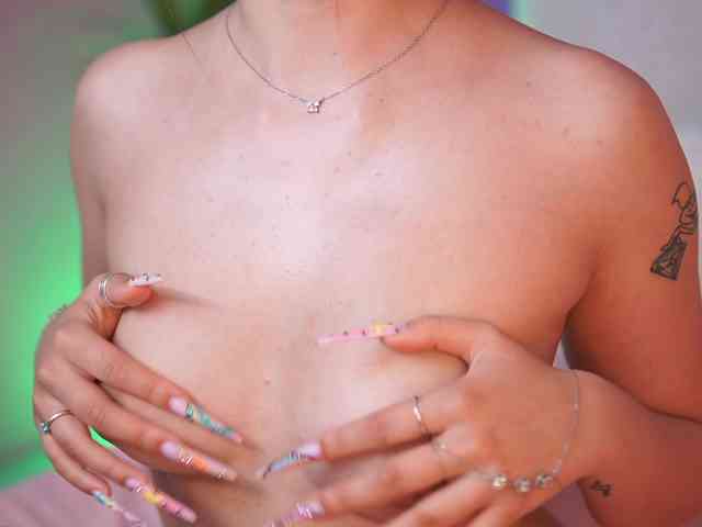 SabrinaHope webcam