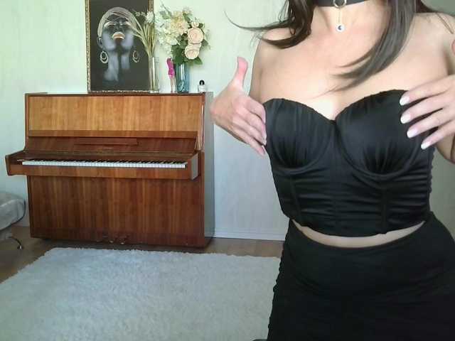 Charmingvenus11701