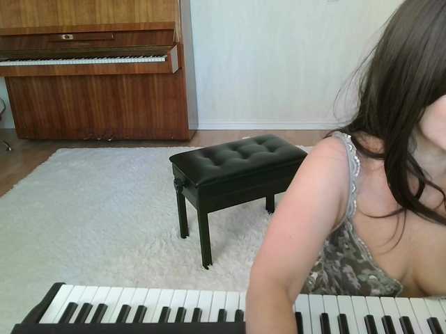 Charmingvenus11701 live webcam show