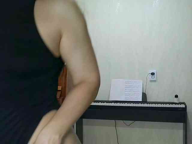 Charmingvenus11701 webcam