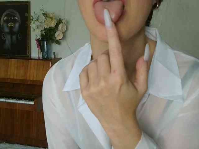 Charmingvenus11701 webcam
