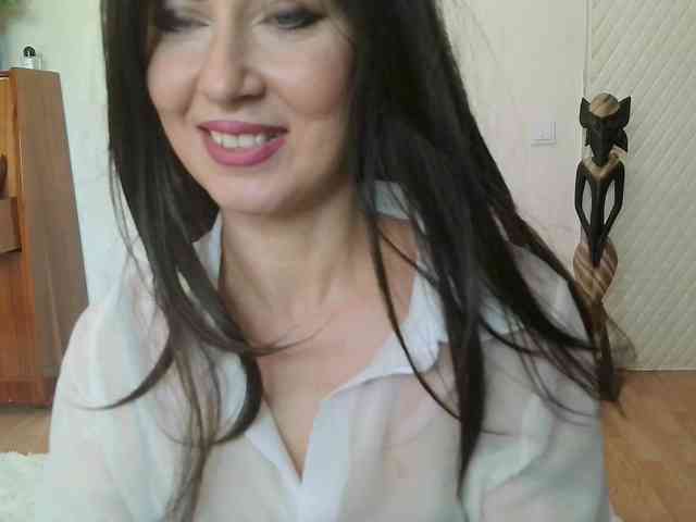 Charmingvenus11701 webcam