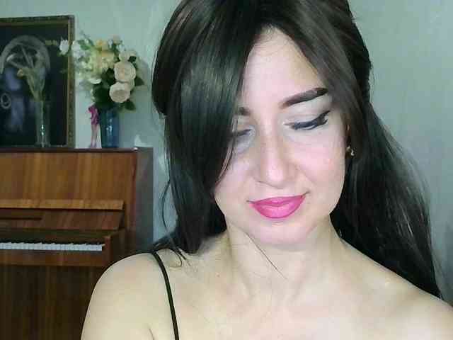 Charmingvenus11701 webcam