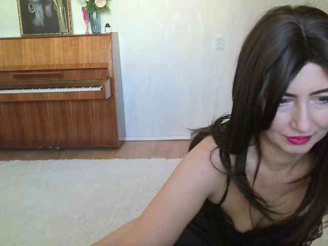 Charmingvenus11701 webcam