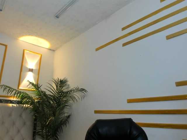 Candy-vega live webcam show