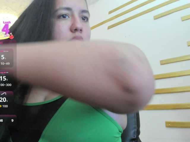 Candy-vega, en vivo ahora en BongaCams