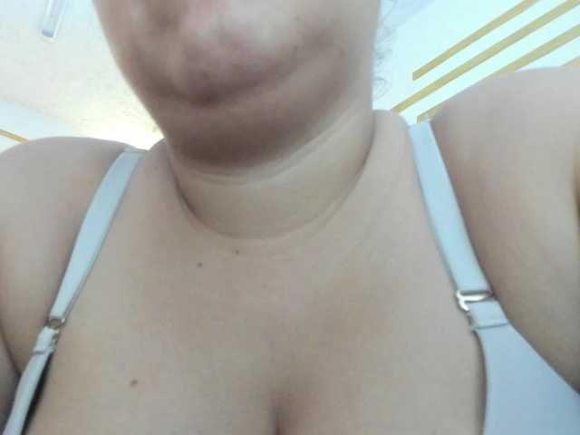 Candy-vega live cam on BongaCams