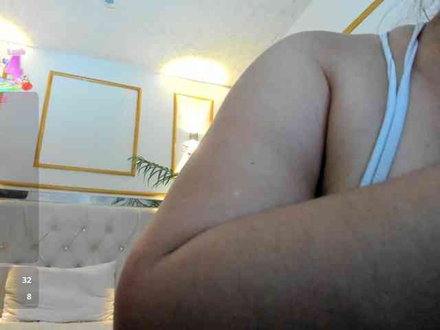 Candy-vega webcam