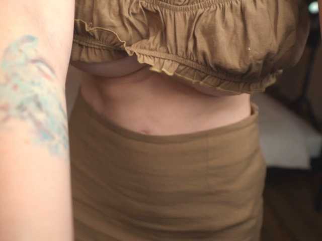 valeriaraw, live now on BongaCams