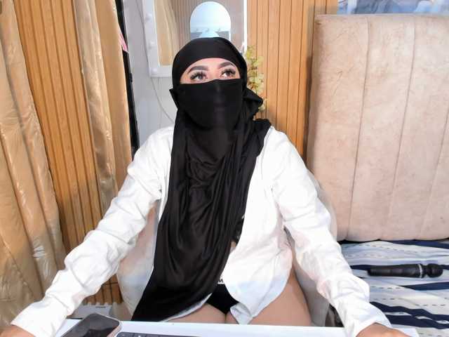 ghalia live cam on BongaCams