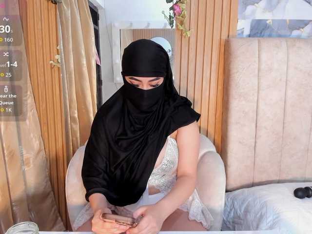 ghalia live cam on BongaCams