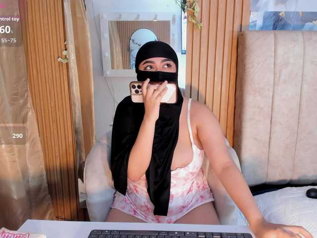 ghalia live cam on BongaCams