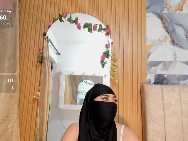 ghalia live cam on BongaCams