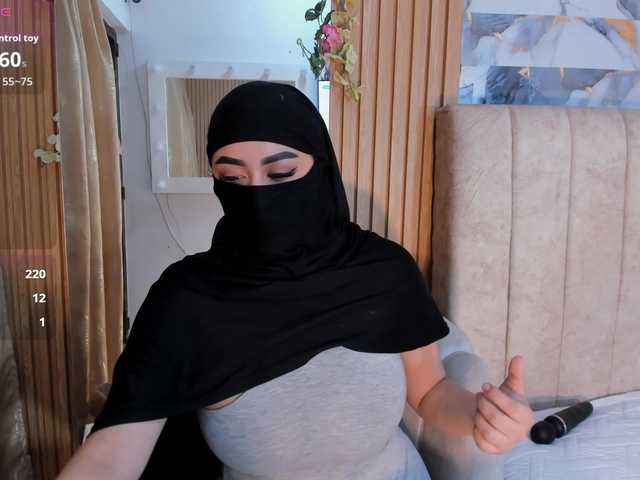 ghalia live cam on BongaCams