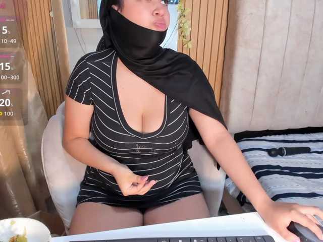 ghalia live cam on BongaCams