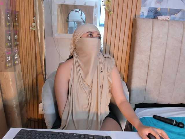 ghalia live cam on BongaCams