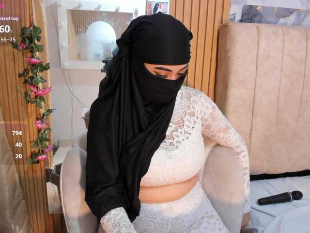 ghalia live cam on BongaCams