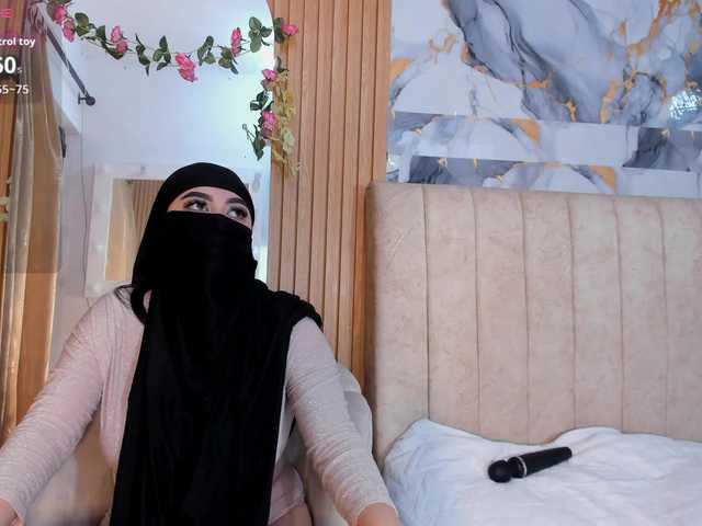 ghalia live cam on BongaCams