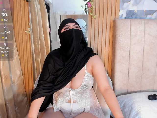 ghalia live cam on BongaCams