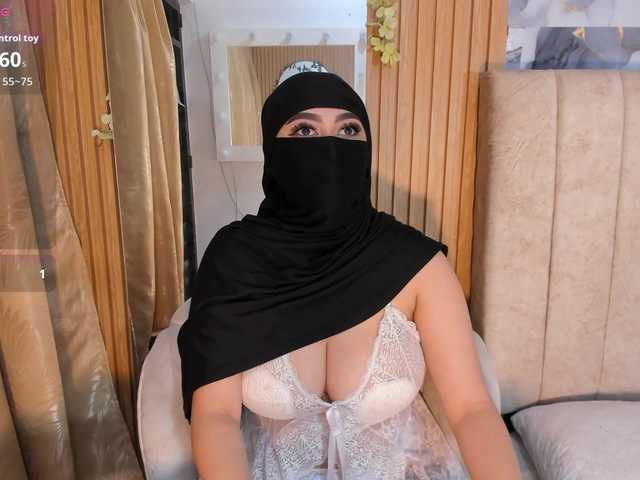 ghalia live cam on BongaCams