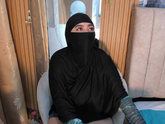 ghalia live cam on BongaCams