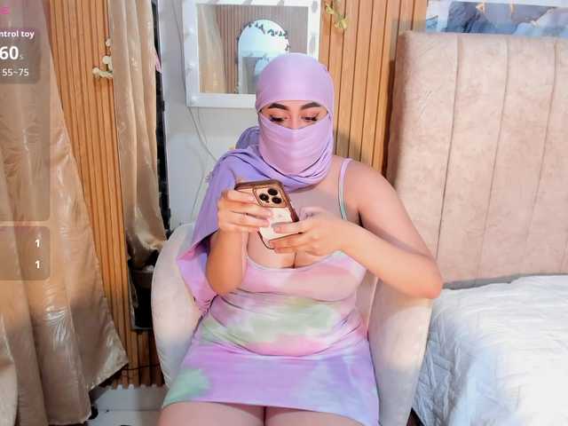 ghalia live cam on BongaCams