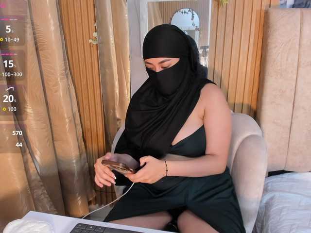 ghalia live cam on BongaCams