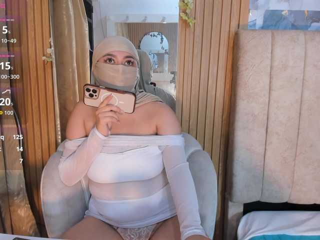 ghalia live sex show